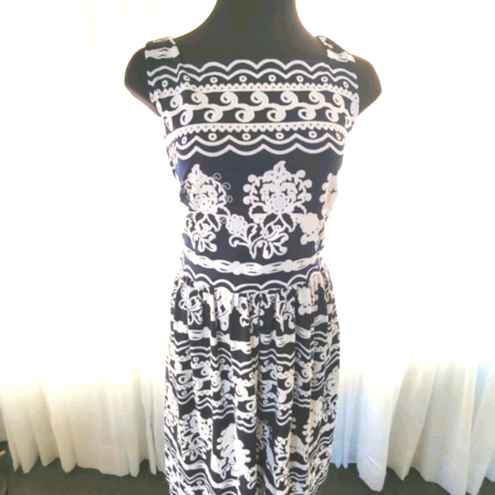 BEIGE BY ECI DRESS SIZE 12 - Picture 2 of 6
